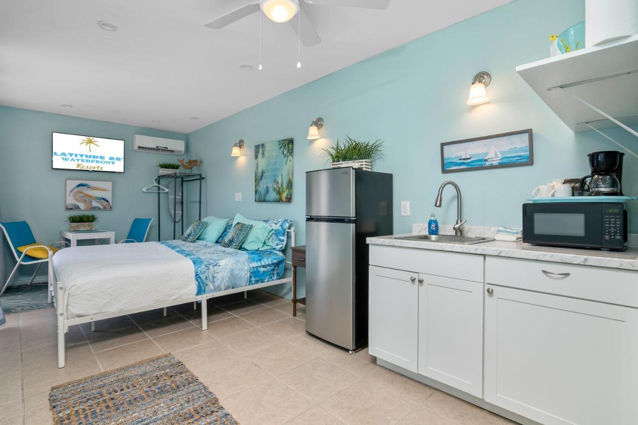 Latitude 26 Waterfront Boutique Resort - Bonita Springs Exterior foto